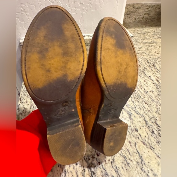 Lucky Brand Women’s Basel Bootie 7 - Picture 6 of 6